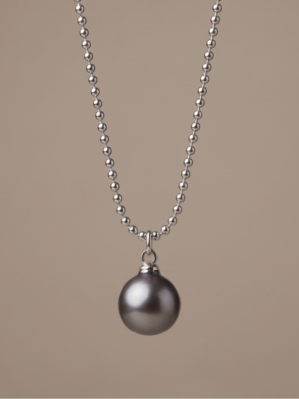 Silver Ball Chain Necklace with Gray Pearl Pendant 16-18 inch